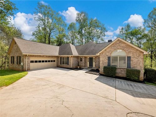 2982 Rivercrest Dr, Gainesville, GA, 30507-8348 | Card Image