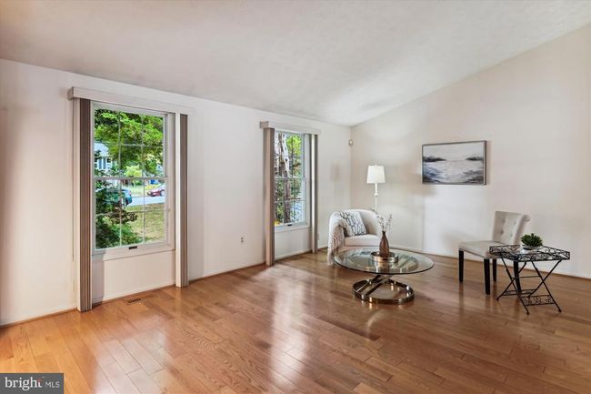 6202 Black Cherry Cir, House other with 4 bedrooms, 3 bathrooms and null parking in COLUMBIA MD | Image 5