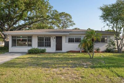 4002 Ohio Avenue, House other with 3 bedrooms, 1 bathrooms and null parking in Tampa FL | Image 1