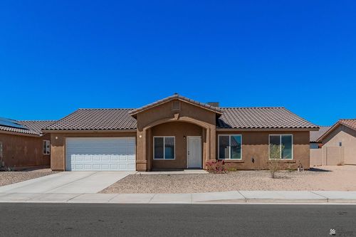 7702 E 43 Pl, Yuma, AZ, 85365 | Card Image