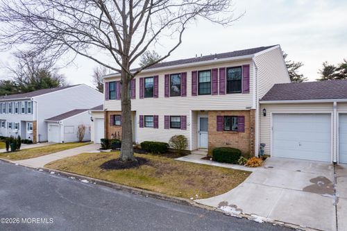 27 Apple Dr, Spring Lake, NJ, 07762-2177 | Card Image