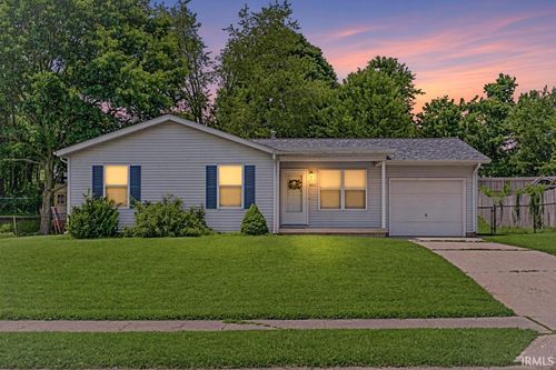 5911 S Charlie Ave, Bloomington, IN, 47403-4852 | Card Image