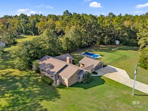 45195 Chalet Dr, Bay Minette, AL, 36507-8703 | Card Image