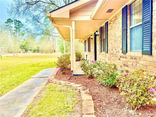 45359 Tanglewood Dr, Hammond, LA, 70401-4448 | Card Image