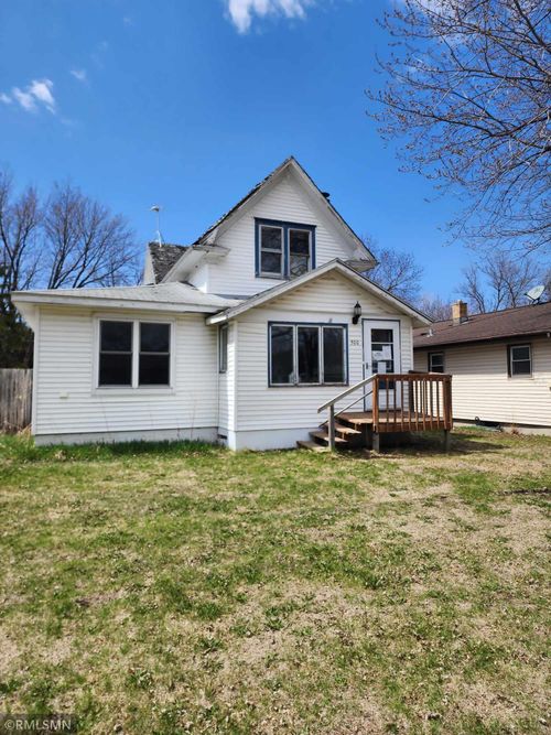 500 5th St E, Hector, MN, 55342-9502 | Card Image