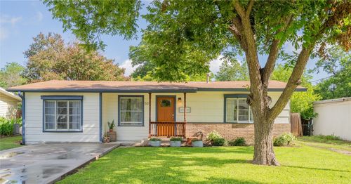 503 Maresh St, Taylor, TX, 76574-3004 | Card Image