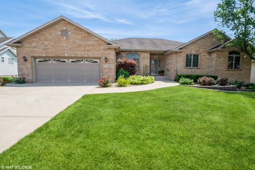 7351 Jeffrey St, Schererville, IN, 46375 | Card Image