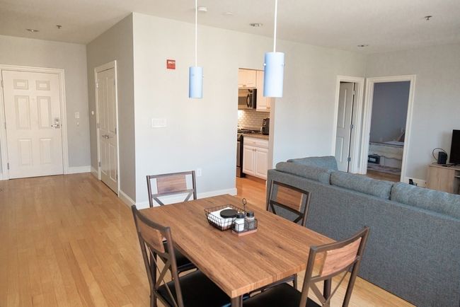 APT-302 - 1723 Washington St, Condo with 2 bedrooms, 2 bathrooms and null parking in Boston MA | Image 9