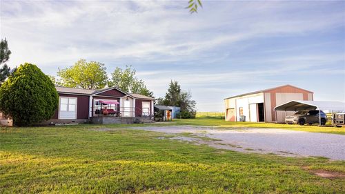1129 N Scenic Ridge Rd, Fort Cobb, OK, 73038-5815 | Card Image