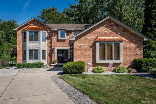 20380 Drummond Bay, Clinton Township, MI, 48038-1468 | Card Image