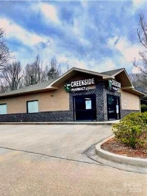 1007 Creekside Medical Dr, York, SC, 29745-8624 | Card Image