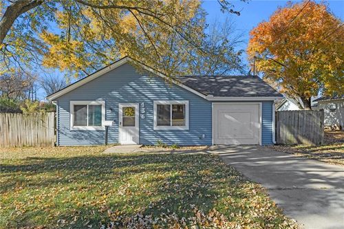 435 N Chestnut St, Olathe, KS, 66061-2601 | Card Image