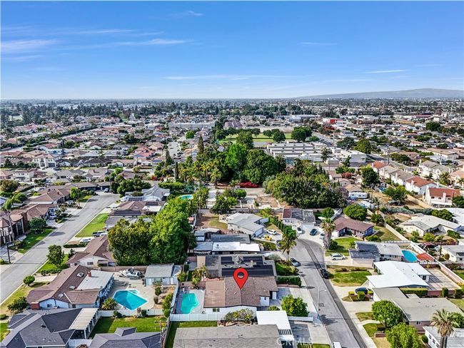 17919 Gard Ave, House other with 3 bedrooms, 2 bathrooms and 5 parking in Artesia CA | Image 32