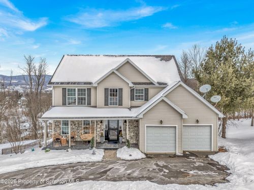 24 Emerald Dr, Throop, PA, 18512-3350 | Card Image