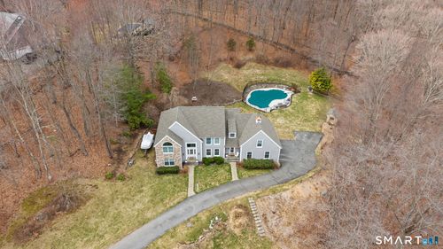 6 Shepherds Way, New Fairfield, CT, 06812-2215 | Card Image