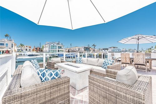 3717 Channel Pl, Newport Beach, CA, 92663 | Card Image