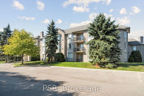 302-970 Golf Links Rd, Ancaster, ON, L9K1J8 | Card Image