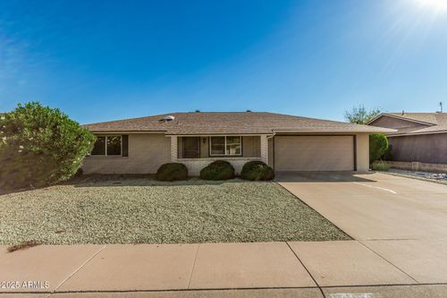 10129 W Pine Springs Dr, Sun City, AZ, 85373-1124 | Card Image