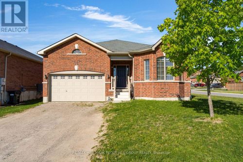 70 Bellisle Rd, Penetanguishene, ON, L9M0V6 | Card Image