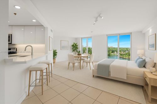 apt-1004-5880 Collins Ave, Miami Beach, FL, 33140-2205 | Card Image