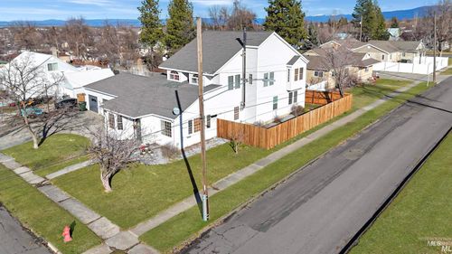 627 S C St, Grangeville, ID, 83530-1515 | Card Image