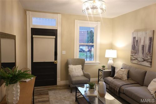 5300 Northrup Avenue, St Louis, MO, 63110 | Card Image