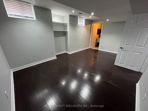 bsmt-834 Ferguson Dr, Milton, ON, L9T6L4 | Card Image