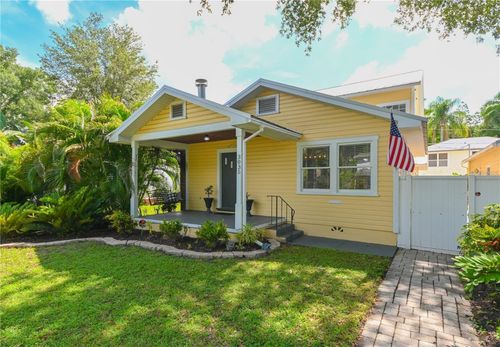 3035 Granville Ct N, St Petersburg, FL, 33704-2024 | Card Image