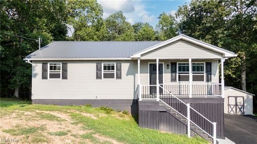 151 Harvest Run Rd, Marietta, OH, 45750-9142 | Card Image