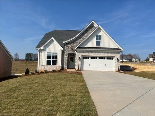 6047 Haywood St, Clemmons, NC, 27012-0017 | Card Image