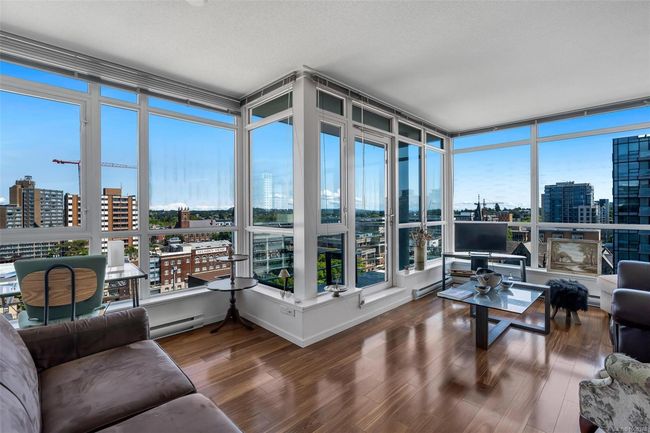 1207 - 834 Johnson St, Condo with 1 bedrooms, 1 bathrooms and 1 parking in Victoria BC | Image 5