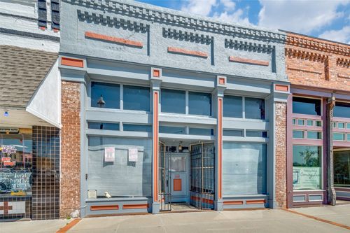 109 S Jefferson St, Pilot Point, TX, 76258-4538 | Card Image