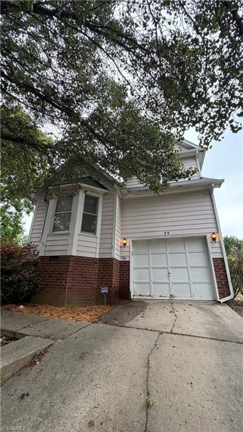 17 Planters Wood Trl, Greensboro, NC, 27407-5418 | Card Image