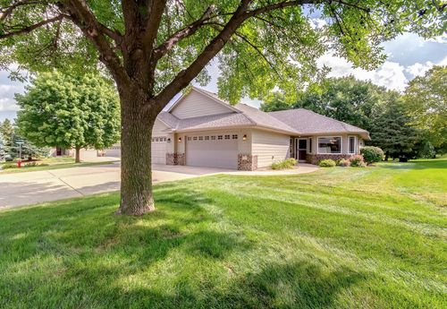 1105 Freedom Ave Ne, New Prague, MN, 56071-2082 | Card Image