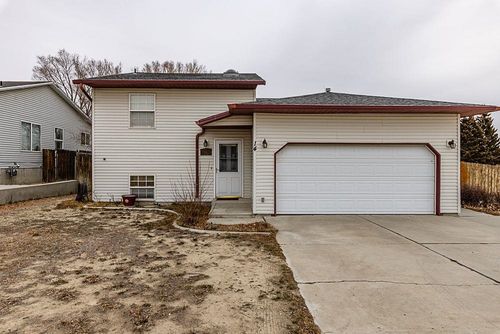 14 Morning Glory Way, Rock Springs, WY, 82901-4368 | Card Image