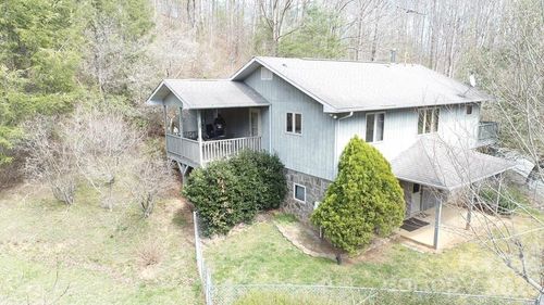 133 Ambria Dr, Waynesville, NC, 28785-5959 | Card Image