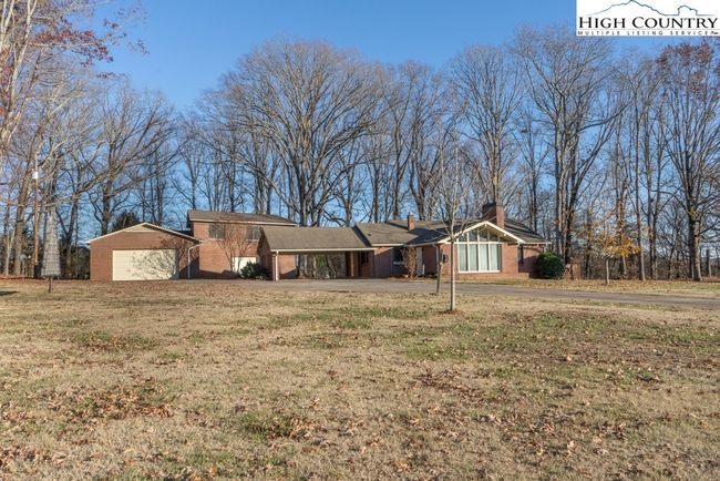 3616 County Home Rd, House other with 3 bedrooms, 2 bathrooms and null parking in Conover NC | Image 37