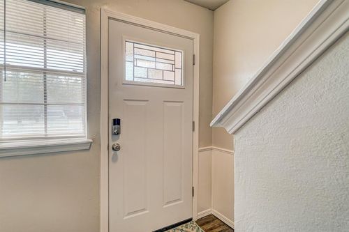26-3901 N N. Kickapoo Avenue, Shawnee, OK, 74804 | Card Image