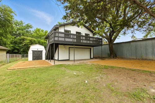 6 Paris Dr, Pottsboro, TX, 75076-3980 | Card Image