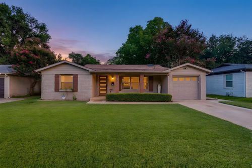 5609 Fursman Ave, Fort Worth, TX, 76114-4511 | Card Image