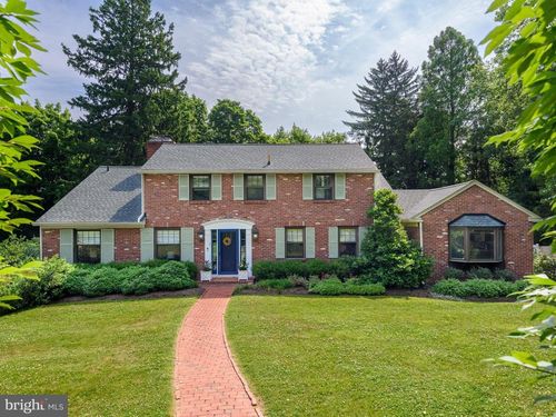 2 Porteous Rd, BERWYN, PA, 19312-1275 | Card Image