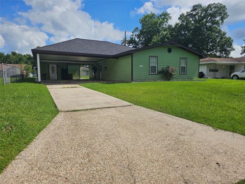 410 Crepe Myrtle Ave, Orange, TX, 77630-4656 | Card Image