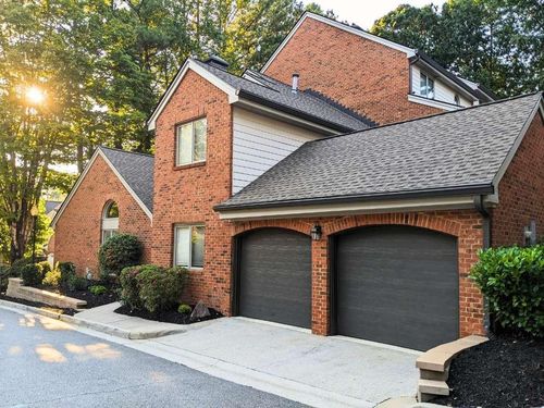 25 Westfair Ct, Sandy Springs, GA, 30328-1658 | Card Image