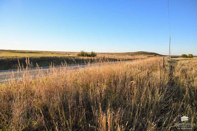 00000 Hi View Dr, Home with 0 bedrooms, 0 bathrooms and null parking in Manhattan KS | Image 24