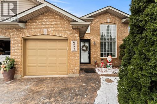 421 Merrill Ave, Lasalle, ON, N9J3R2 | Card Image