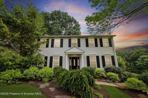 1410 Spyglass Ln, Clarks Summit, PA, 18411-2070 | Card Image