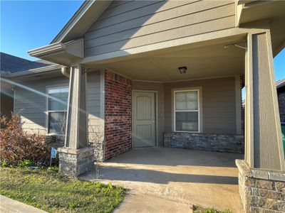 921 Sw 92nd Street, House other with 2 bedrooms, 1 bathrooms and null parking in Oklahoma City OK | Image 1