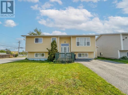 115 Frecker Drive, St. John's, NL, A1E4W6 | Card Image