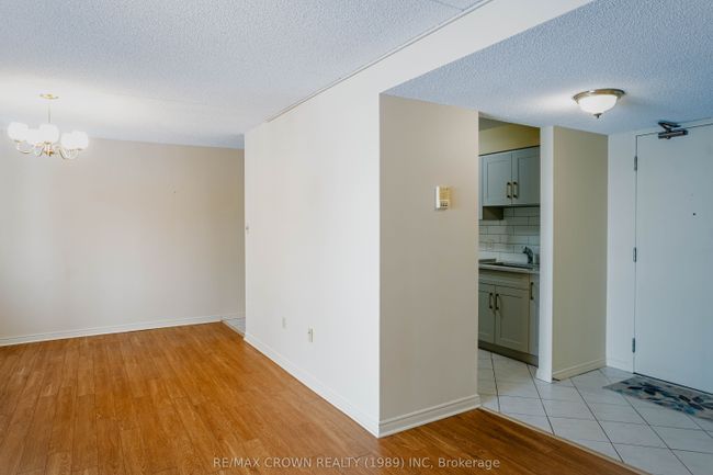 202 - 935 Stockdale Rd, Condo with 2 bedrooms, 1 bathrooms and 1 parking in North Bay ON | Image 5