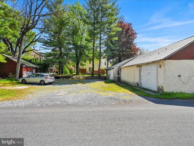 307 E Main St, Home with 0 bedrooms, 0 bathrooms and null parking in LITITZ PA | Image 73